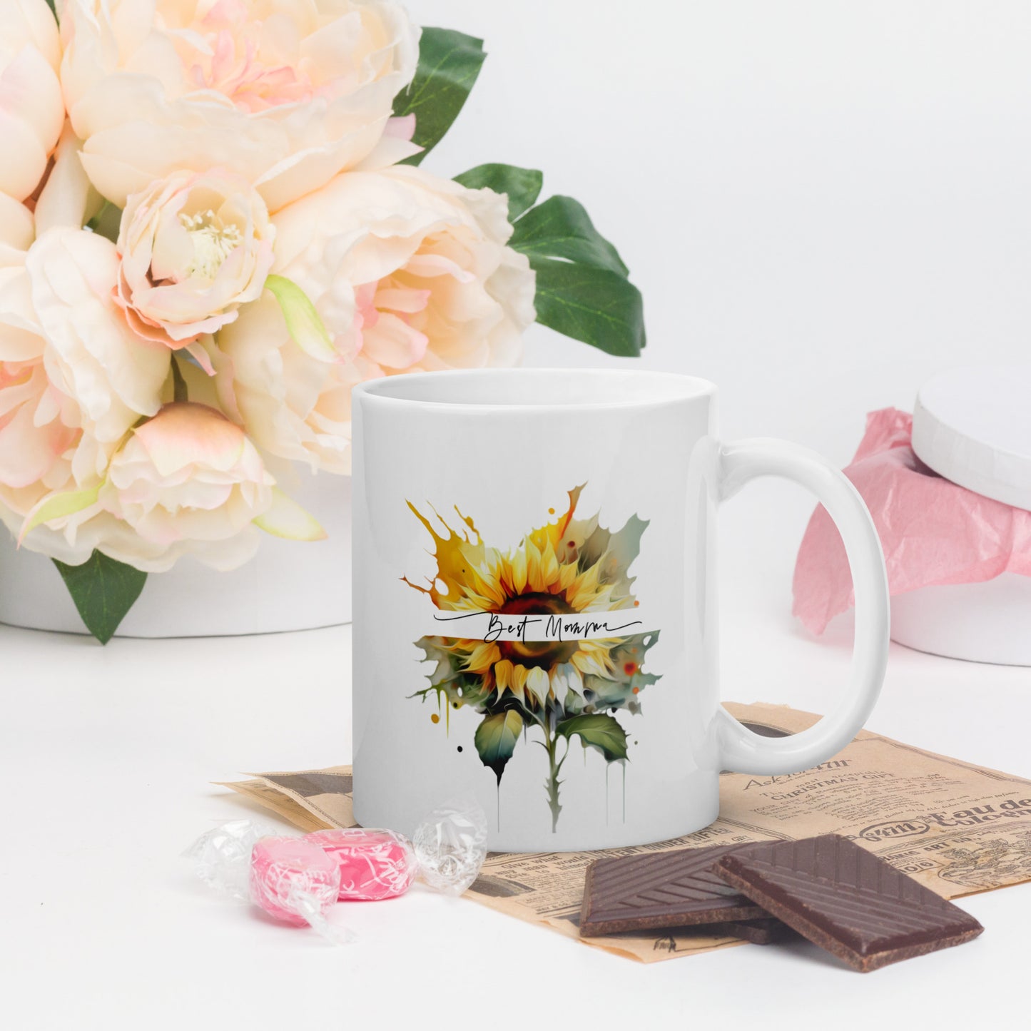 Sunflower mom White glossy mug